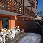 Hotel Vacanceole - Le Dome Des Rousses